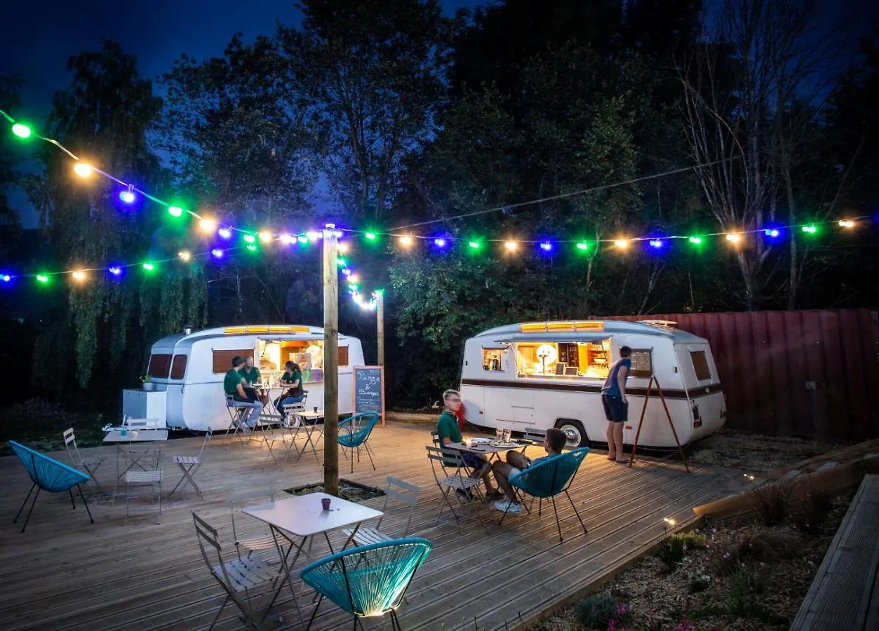 Camping Huttopia Lac d'Aiguebelette Saint-Alban-de-Montbel